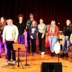 Zu den Feiertagen und dem Jahreswechsel passend – das Jahresabschlusskonzert der Musikschule Horrenb...
