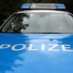 Polizeiauto, Notfall, Wald, Blaulicht, markus roider, Reporter Bayern, police-4338776_1920