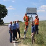 Willkommensschild an der Kreisgrenze vor Hilsbach