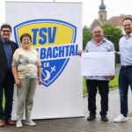Der TSV Angelbachtal war vergangene Woche der Glückliche – Scheck der Netze-BW übergeben …