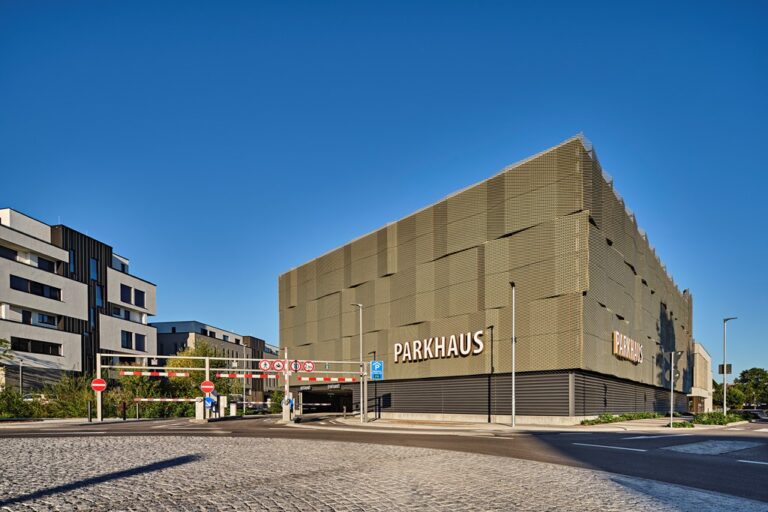 Parkhaus Dr.-Sieber-Halle Stadtwerke