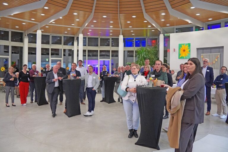 LH_Unternehmensstammtisch_02_DSC00376