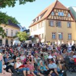 1. Klappstuhl-Konzert 2026 in Wiesloch mit Stefan Zirkel & SO in Verbindung mit 1. Abendmarkt