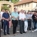 Eröffnung der Hilsbacher Kerwe 2026 mit lautem Knall durch TILLYS WILDEM HAUFEN
