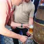 Eröffnung der Hilsbacher Kerwe 2026 mit lautem Knall durch TILLYS WILDEM HAUFEN
